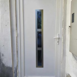 Bela ALU ulazna vrata